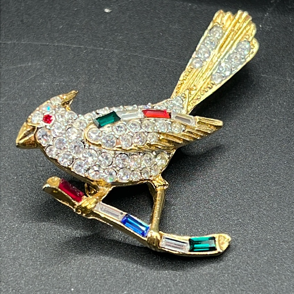 Vintage Giovanni rhinestone bird brooch